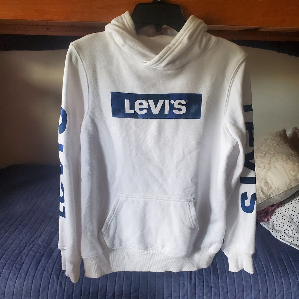 Levi's sweater with hoodie